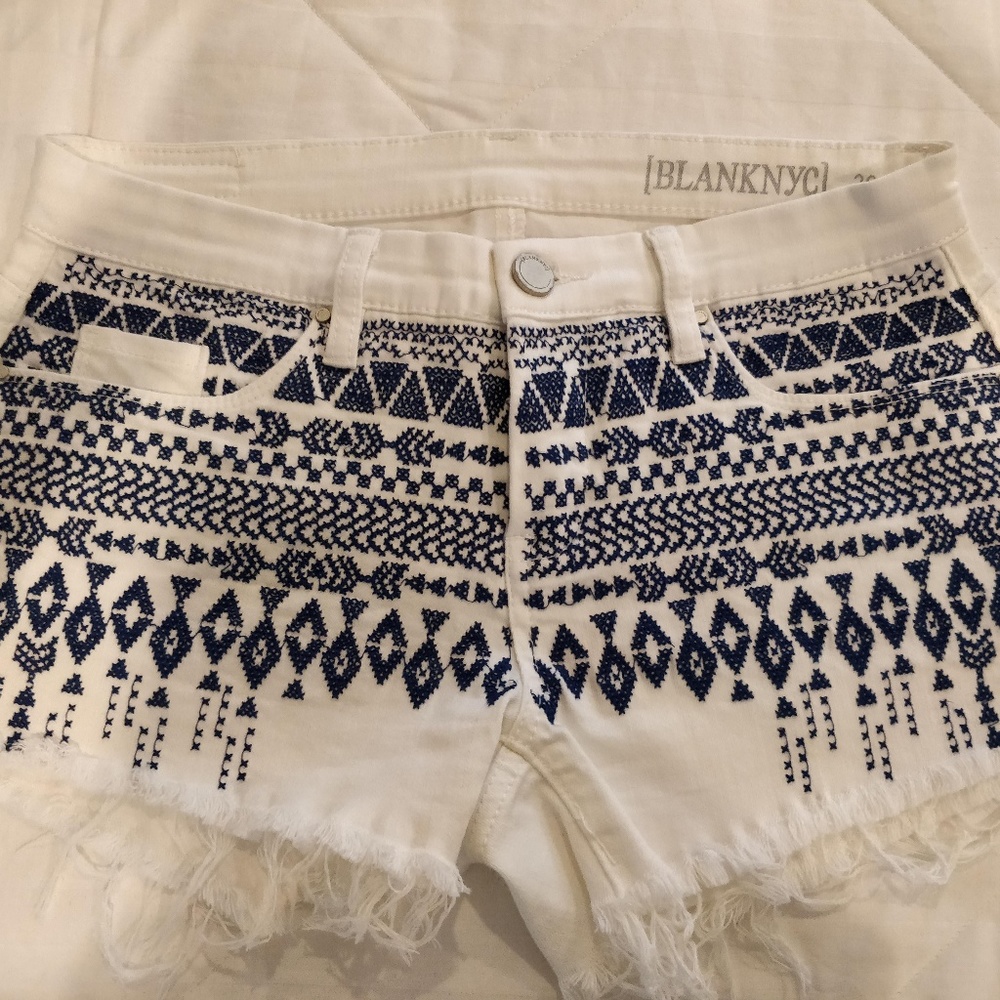 Blank NYC White Denim Shorts with Embroidery